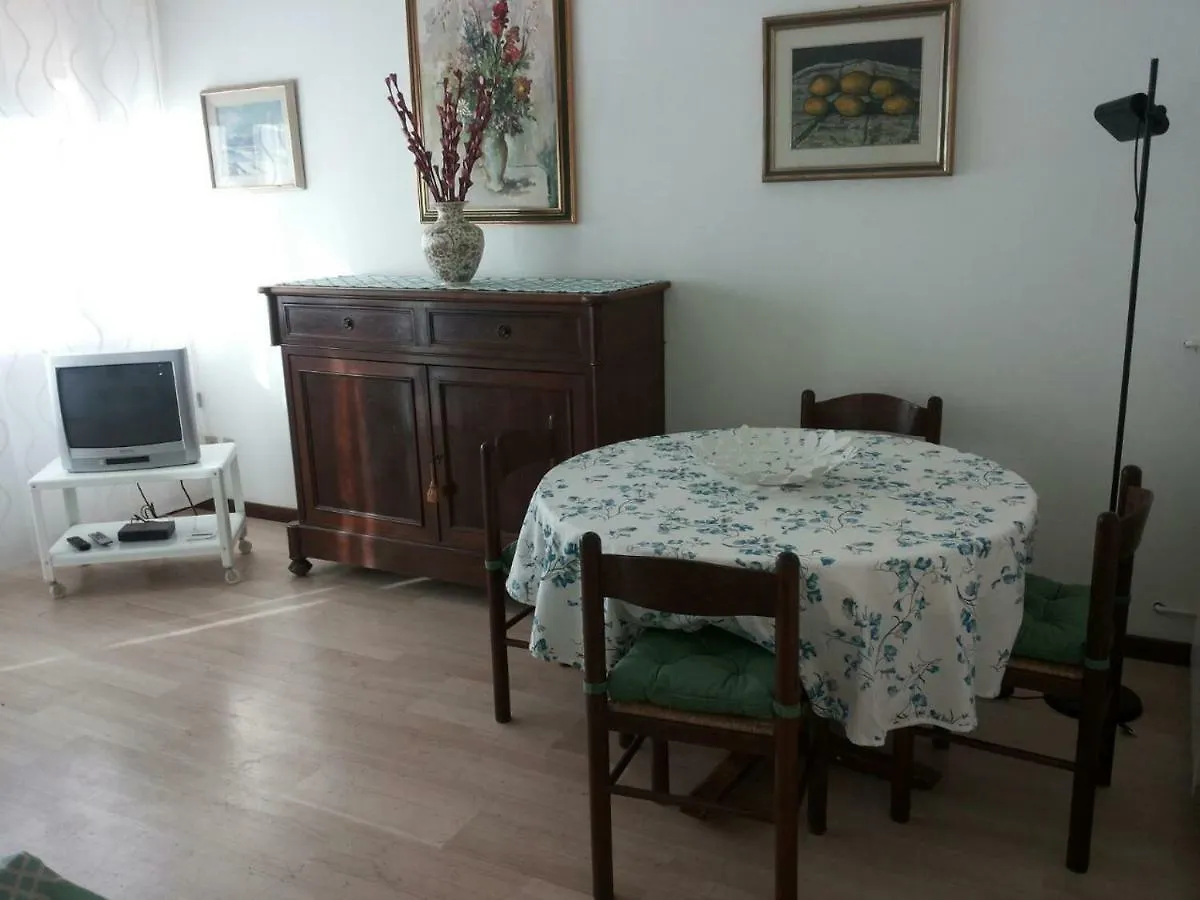 Apartment Appartamento Citta Giardino Viareggio Italy